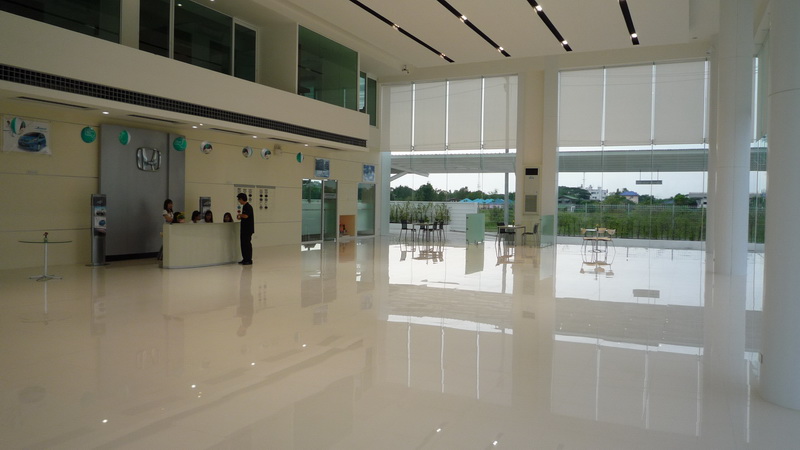 Honda Showroom - Motorized Roller Blind