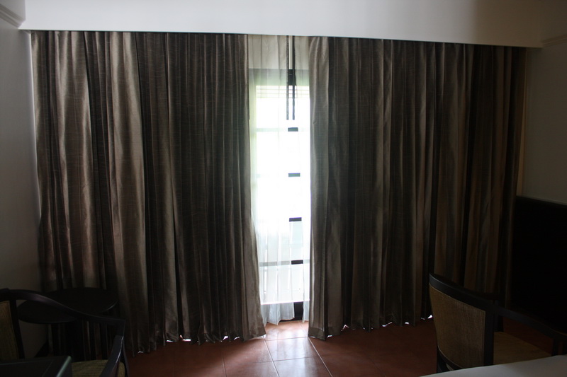 Curtain