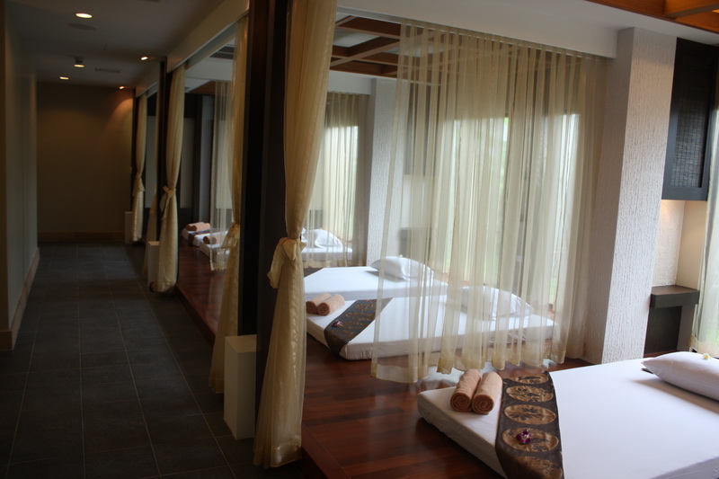 Long Beach Spa - Curtain