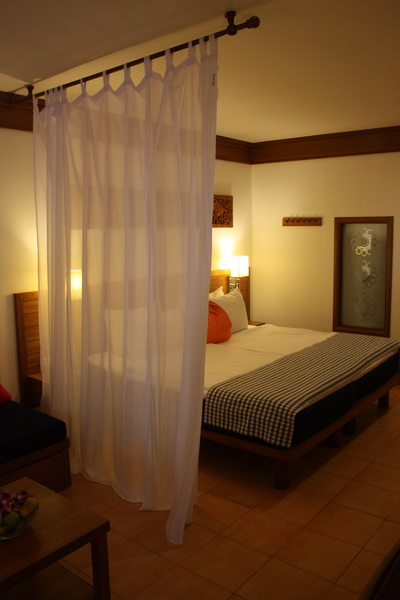 Sunwing Resort & Spa - See Through Curtain